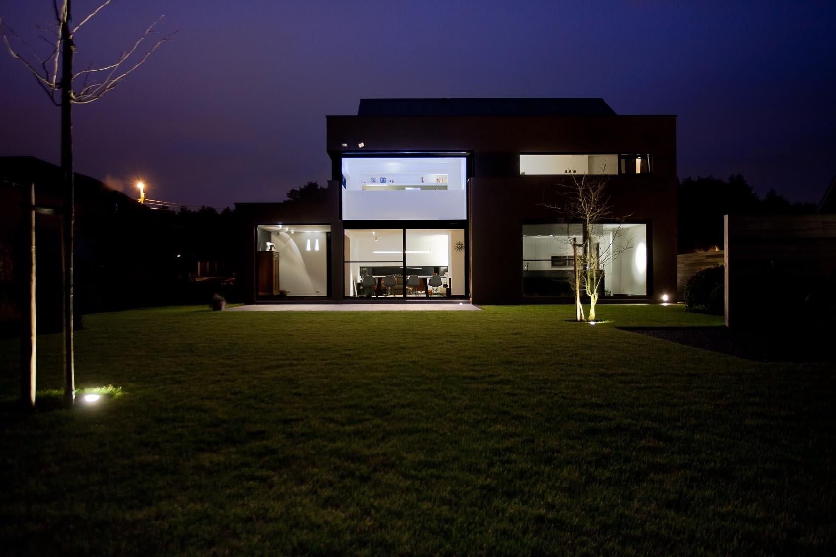 lichtadvies voor tuin en exterieur is absolute meerwaarde en verlengede aan architectuur en interieur